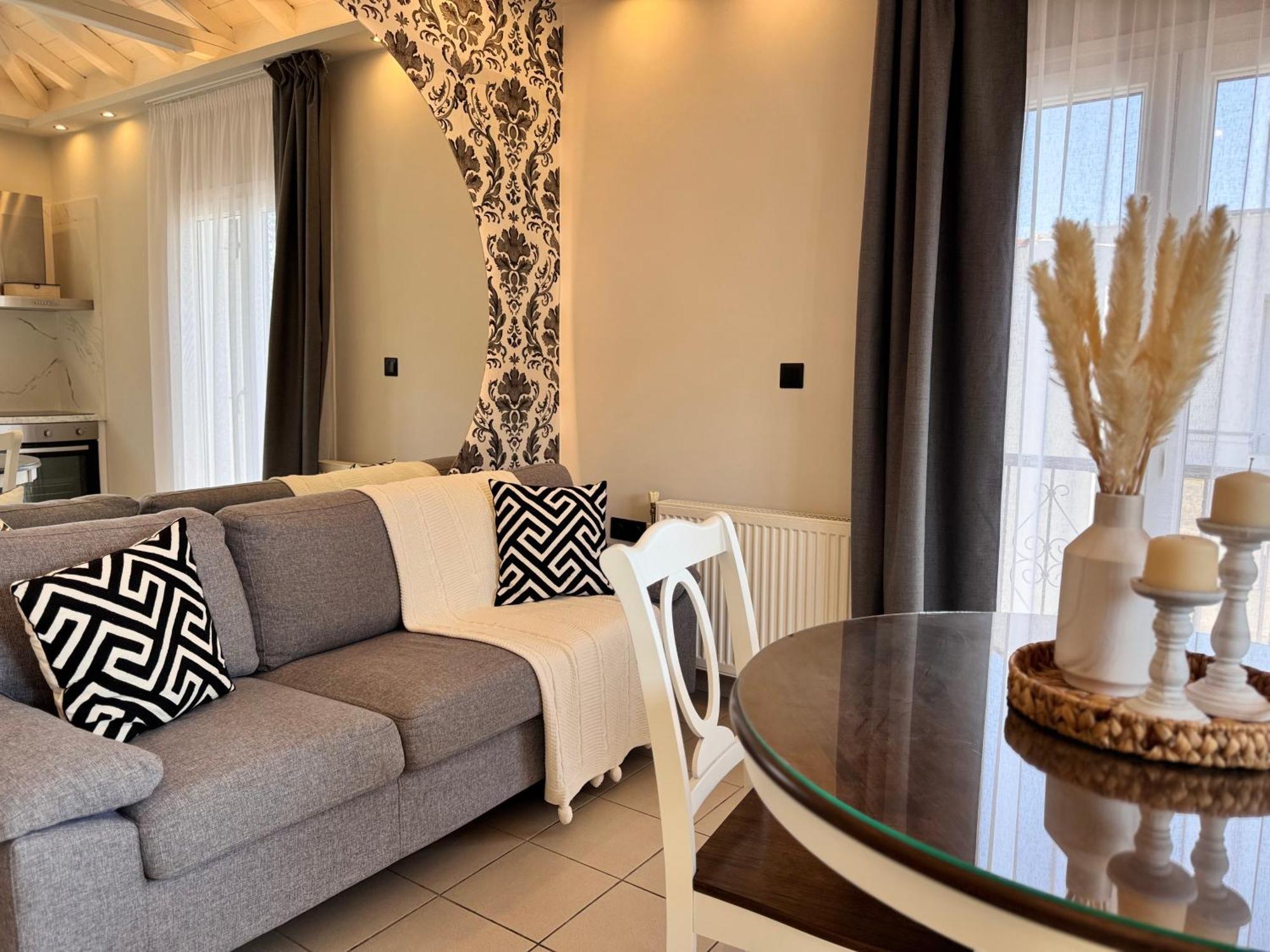 Orianna Suites Skiathos Exterior foto